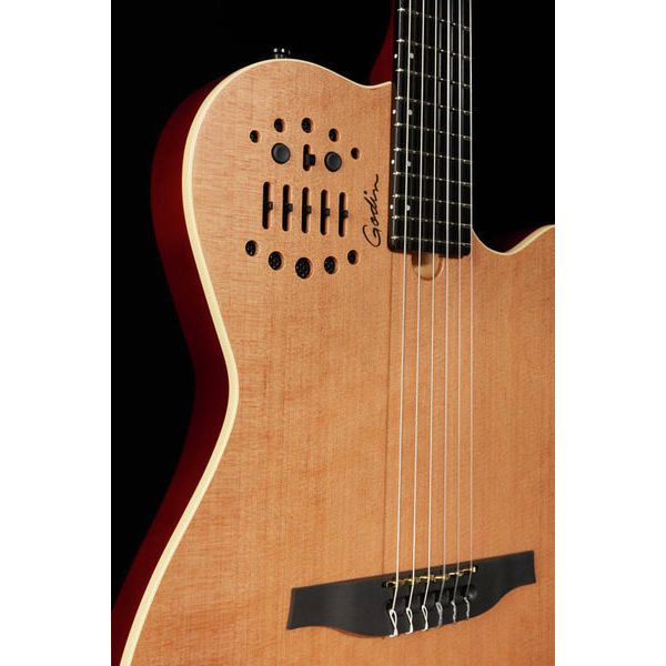 Godin ACS Nylon Slim Cedar