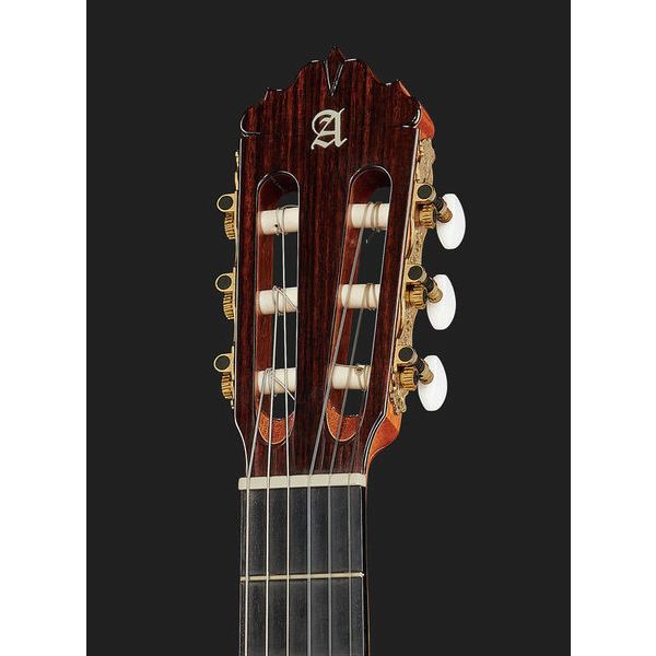 Alhambra 7P A Incl Gig Bag