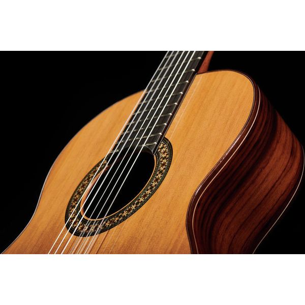 Alhambra 4P LH Incl Gig Bag