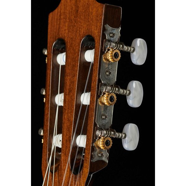 la boutique Classic Guitar S 4 4
