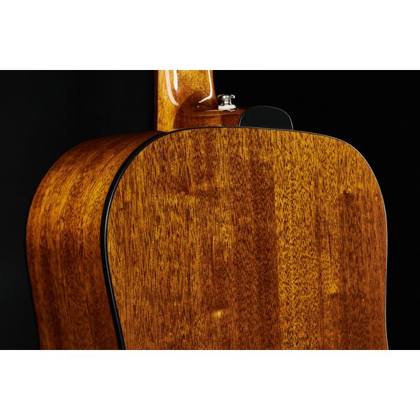 Guild D-1212 Nat Westerly