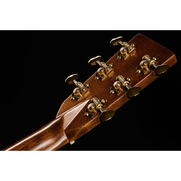Martin Guitar 000-28 Modern Deluxe LH
