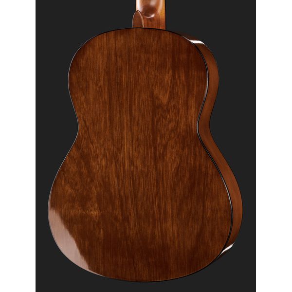Yamaha C40 III