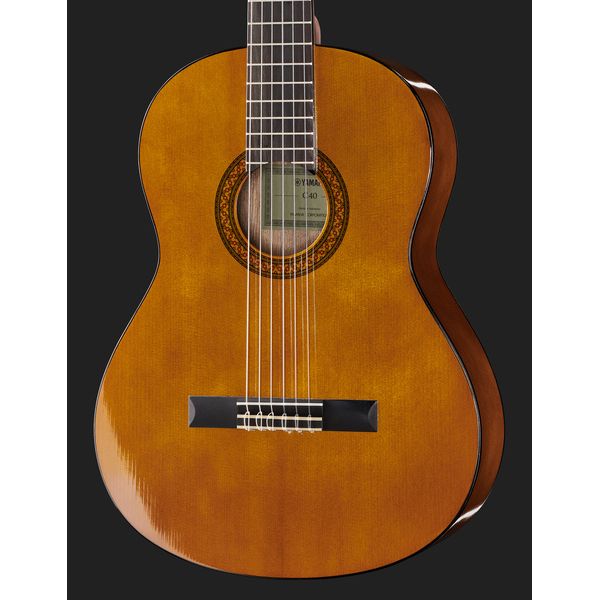 Yamaha C40 III