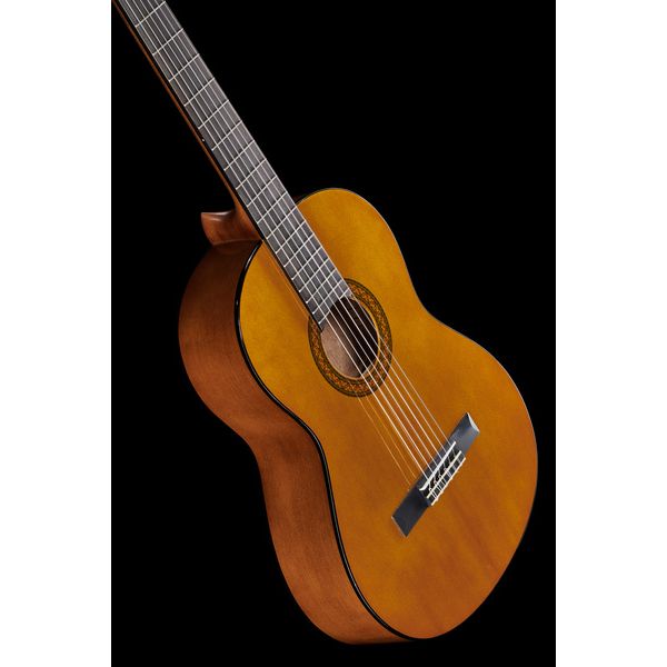 Yamaha C40 III