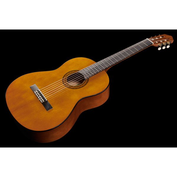 Yamaha C40 III