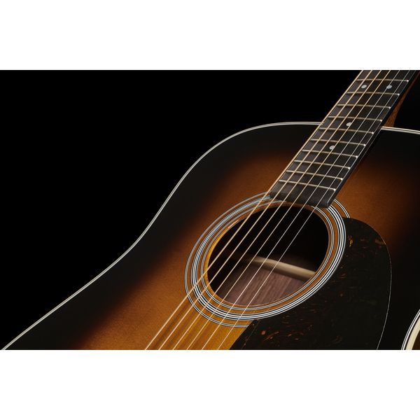 Martin Guitar D-28