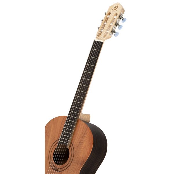 Ortega R16PC