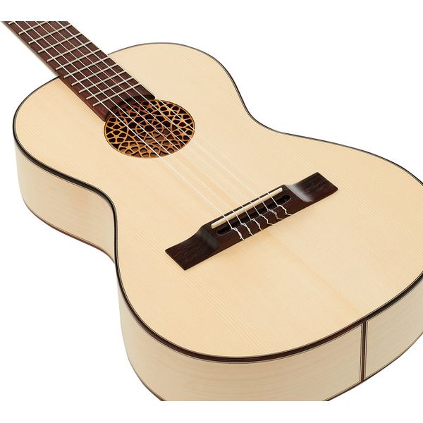 la boutique G-Tuned Classical Guitar Art