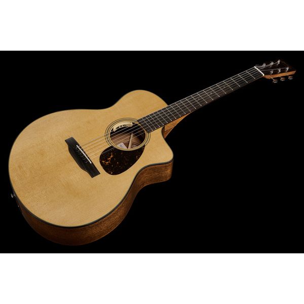 Martin Guitar SC-18E