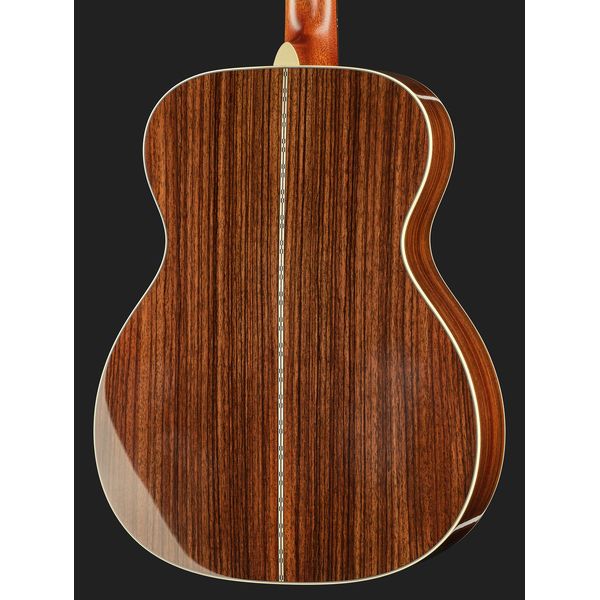 Martin Guitar OM28
