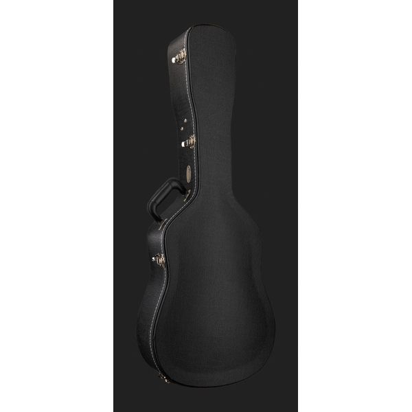 Martin Guitar 00018