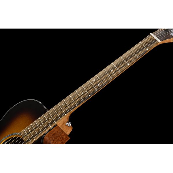 Martin Guitar OMC-10E Modern