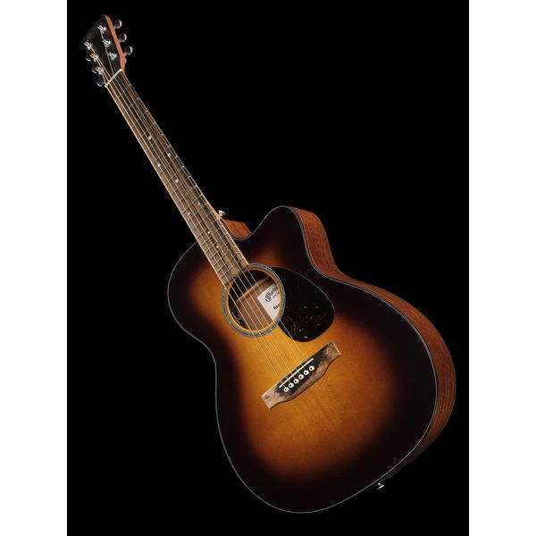 Martin Guitar OMC-10E Modern