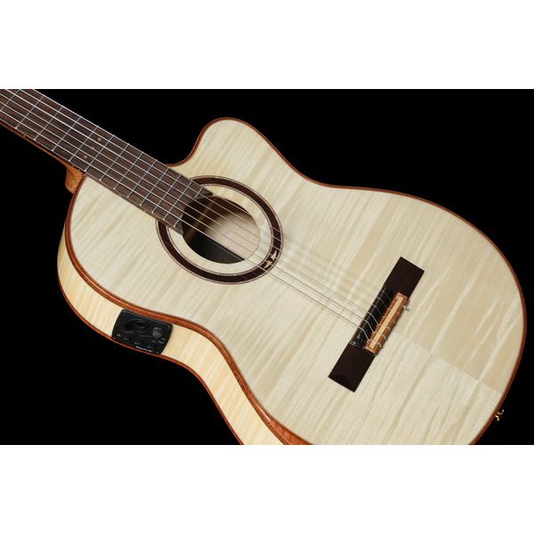 Ortega Bridesuitece