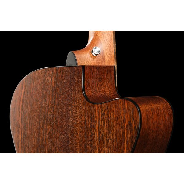 Martin Guitar OMC-10E Modern LH