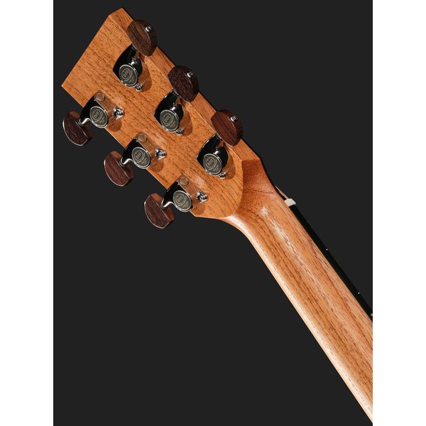 Lakewood A-31 CP
