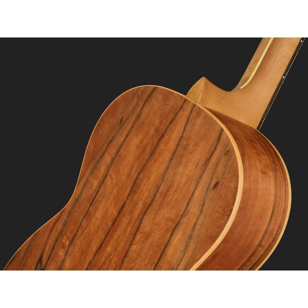 Höfner HLE-TIZ24 Cedar Tineo