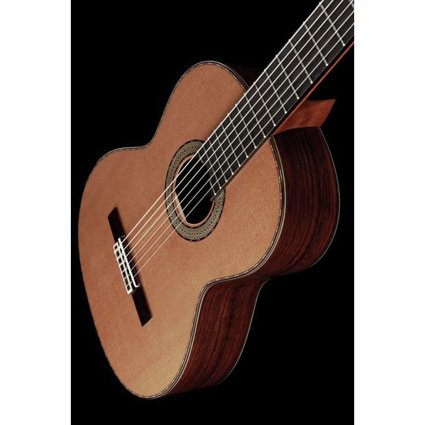 Amalio Burguet 2M Cedar W Case
