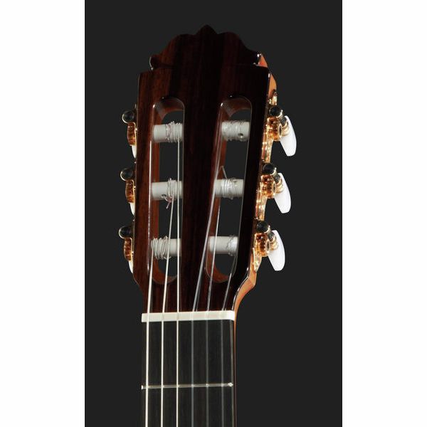 Amalio Burguet 2M Cedar W Case