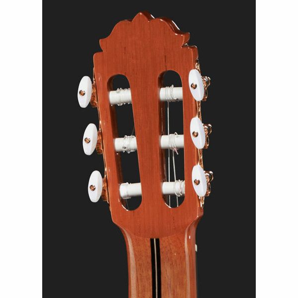 Amalio Burguet 2M Cedar W Case