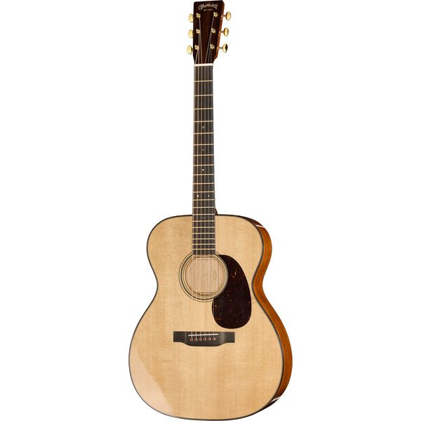 Test de la guitare Martin Guitar 000-18 Modern Deluxe: essai complet
