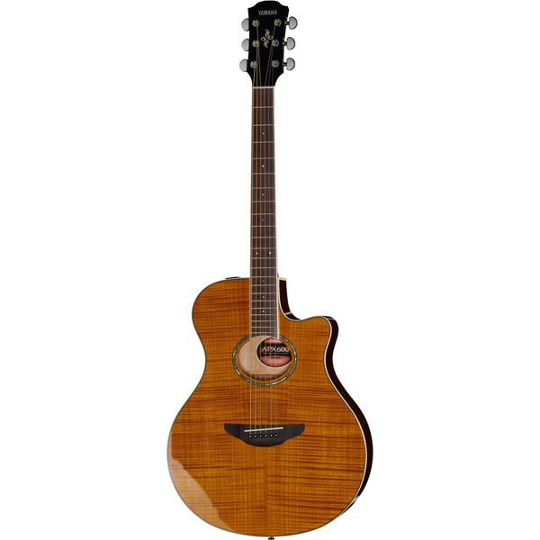 Test Yamaha APX 600 FM: avis sur la guitare électro-acoustique ambre
