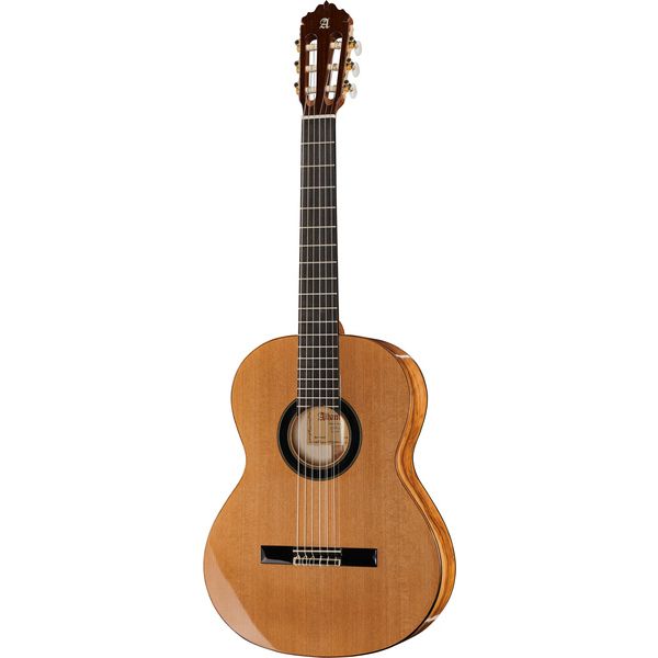 Test Alhambra 6 Olivo: avis complet sur cette guitare classique