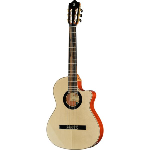 Test Alhambra Sustain Cut E8 W Gig Bag: guitare classique pan coupé