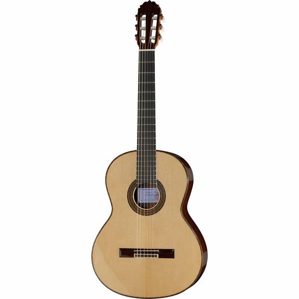 Test Amalio Burguet 2M Spruce W Case, guitare classique d'exception