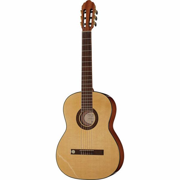 Test Gewa Pro Arte GC210A: guitare classique 4/4 au rapport qualité-prix