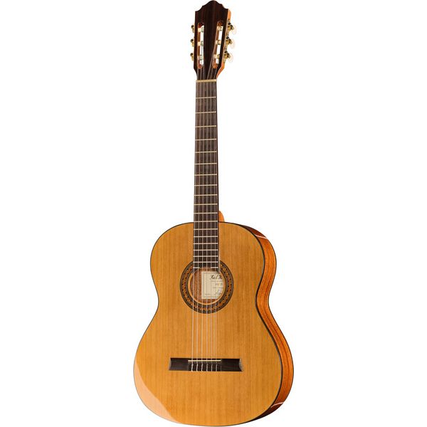 Test Höfner HZ25: guitare classique naturelle en cèdre massif