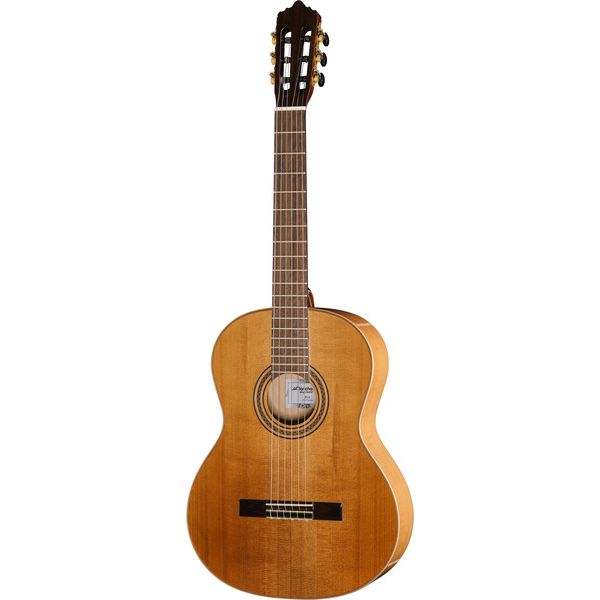 Test La Mancha Arce: essai détaillé de cette guitare classique en érable