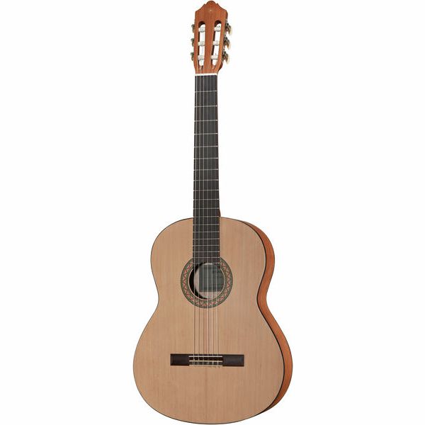 Test et avis complet de la guitare classique Yamaha C40M à petit prix