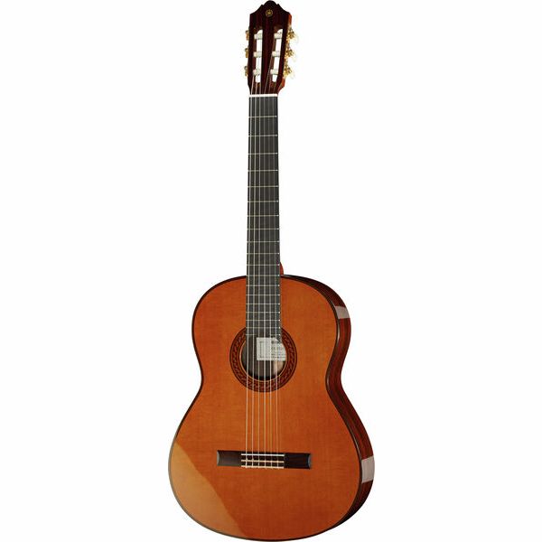 Test Yamaha CG192C: avis complet sur la guitare classique Yamaha